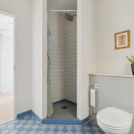 2 Bedroom Gorgeous In