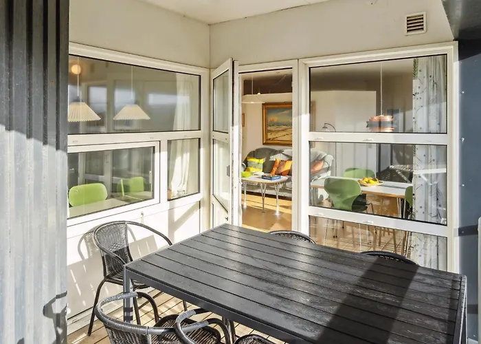 2 Bedroom Gorgeous In Appartamento Fanø